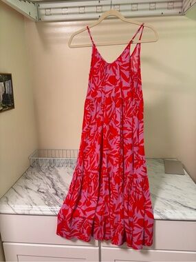old navy red rose dress White Red Rose Tiered Tank Dress Old Navy SZ S
